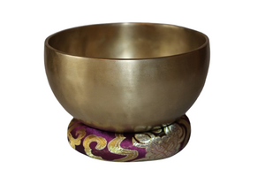 Kézzel készített 7 fémes hangtál, 627 gramm