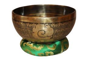 Kézzel készített 7 fémes dizájn hangtál, 553 gramm 🔮 Harmadik szem csakra: Tisztánlátás – Intuíció – Belső vezetés