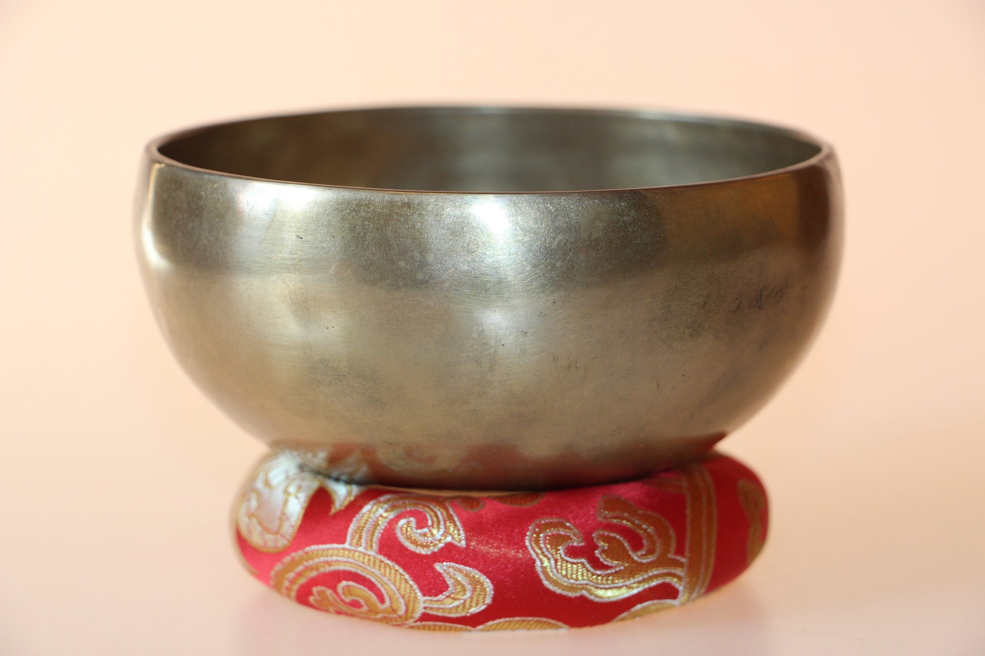 Kézzel készített 7 fémes hangtál, 403 gramm