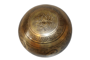 Kézzel készített 7 fémes dizájn hangtál, 557 gramm 🟣 Koronacsakra: Béke – Tudatosság – Kapcsolódás