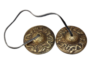 Tingsha 149 sárkány motívummal