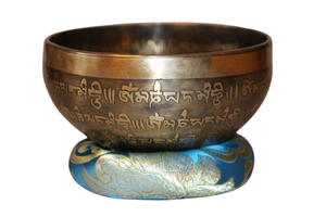 Kézzel készített 7 fémes dizájn hangtál, 523 gramm 🔮 Harmadik szem csakra: Tisztánlátás – Intuíció – Belső vezetés