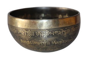 Kézzel készített 7 fémes dizájn hangtál, 279 gramm 🔮 Harmadik szem csakra: Tisztánlátás – Intuíció – Belső vezetés