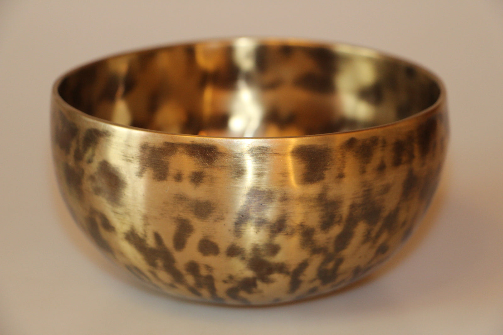 Kézzel készített 7 fémes hangtál, 556 gramm