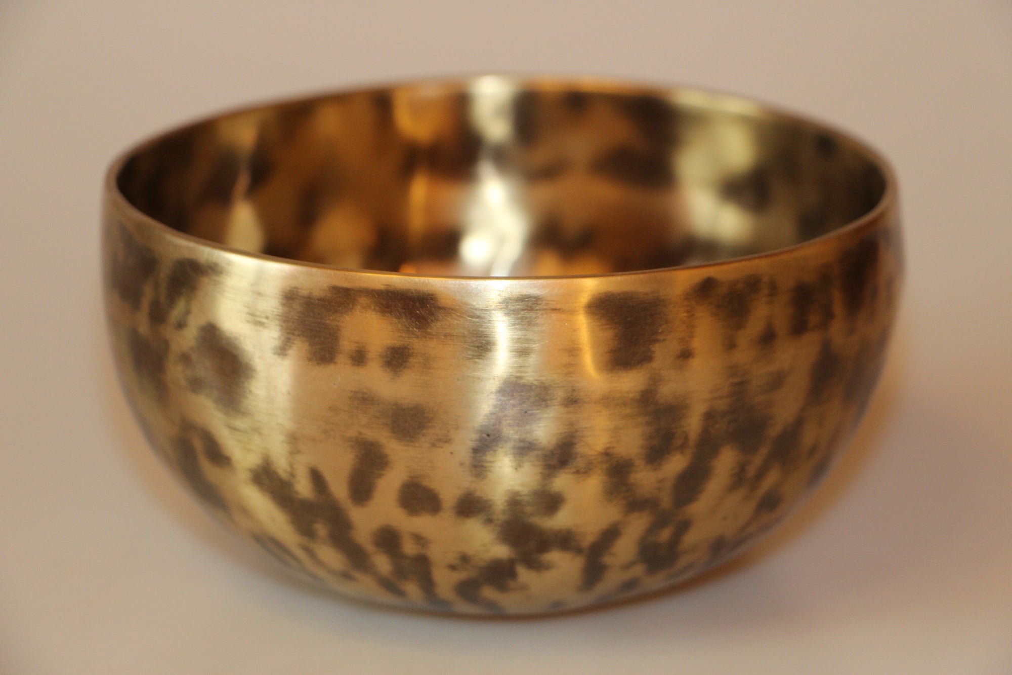 Kézzel készített 7 fémes hangtál, 556 gramm