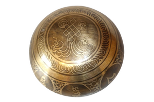 Kézzel készített 7 fémes dizájn hangtál, 402 gramm 🔮 Harmadik szem csakra: Tisztánlátás – Intuíció – Belső vezetés