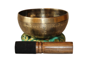 Kézzel készített 7 fémes dizájn hangtál, 353 gramm 🔴 Gyökércsakra: Stabilitás – Biztonság – Egyensúly