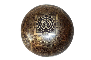 Kézzel készített 7 fémes dizájn hangtál, 1505 gramm 🟠 Szakrális csakra: Életöröm- intimitás- felszabadulás