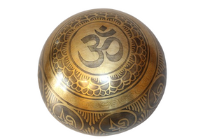 Kézzel készített 7 fémes dizájn hangtál, 437 gramm 🔮 Harmadik szem csakra: Tisztánlátás – Intuíció – Belső vezetés