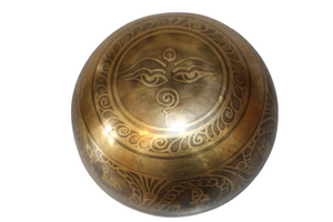 Kézzel készített 7 fémes dizájn hangtál, 489 gramm 🔴 Gyökércsakra: Stabilitás – Biztonság – Egyensúly