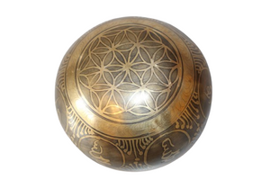 Kézzel készített 7 fémes dizájn hangtál, 497 gramm 🟡 Napfonat csakra: Önbizalom – Erő – Harmónia