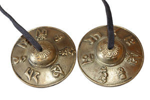 Tingsha 186 gramm om mani peme hung mantrával