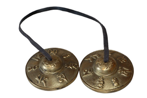 Tingsha 186 gramm om mani peme hung mantrával